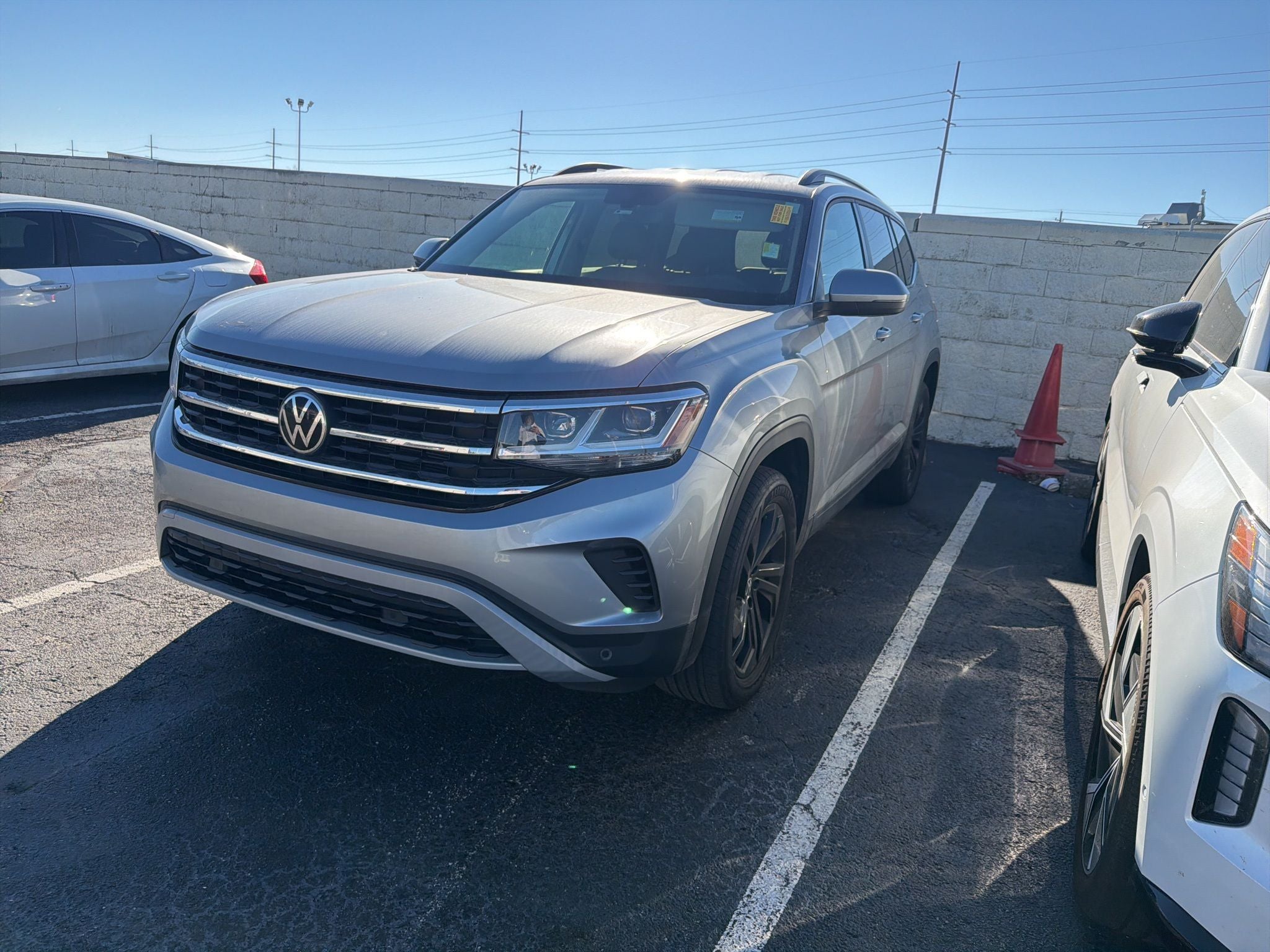 2022 Volkswagen Atlas 2.0T SE w/Technology