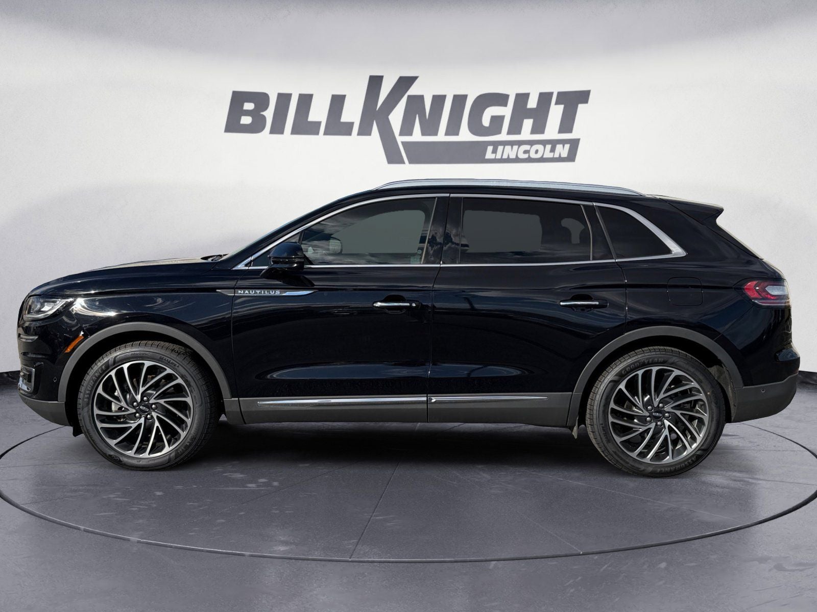 2020 Lincoln Nautilus Reserve