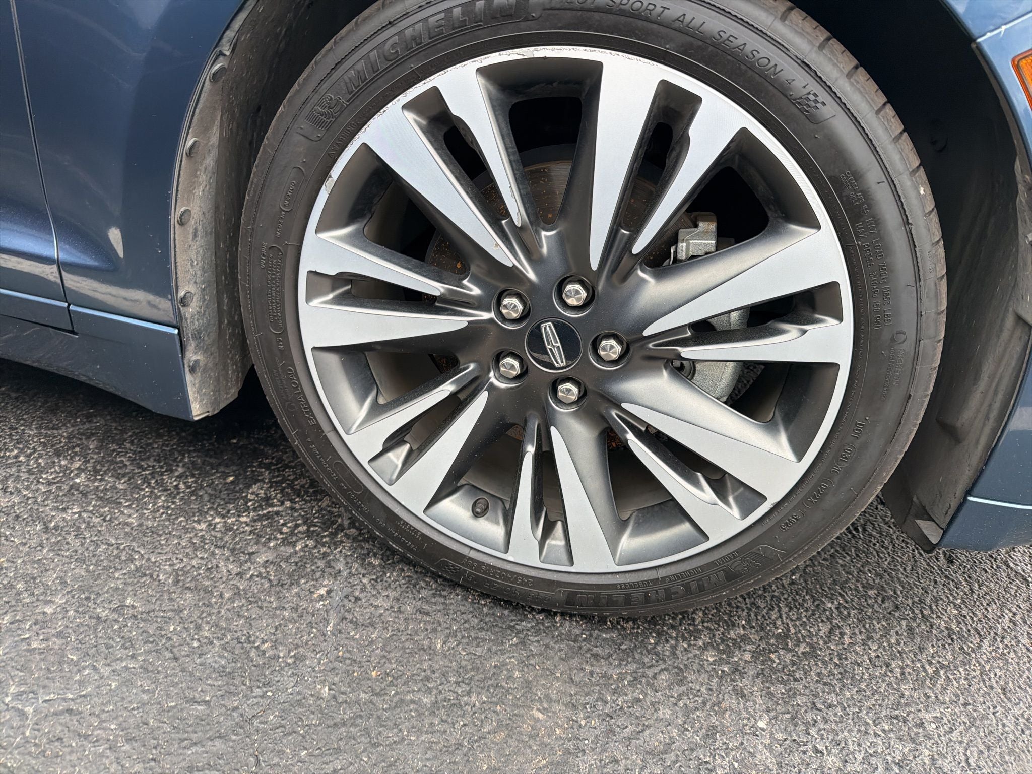 2019 Lincoln MKZ Hybrid Reserve