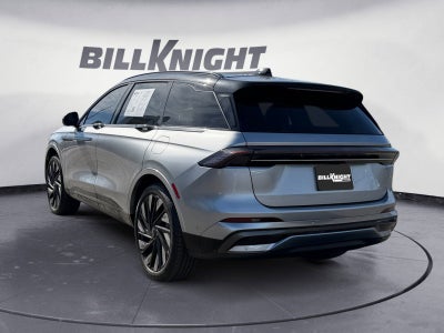 2024 Lincoln Nautilus Reserve