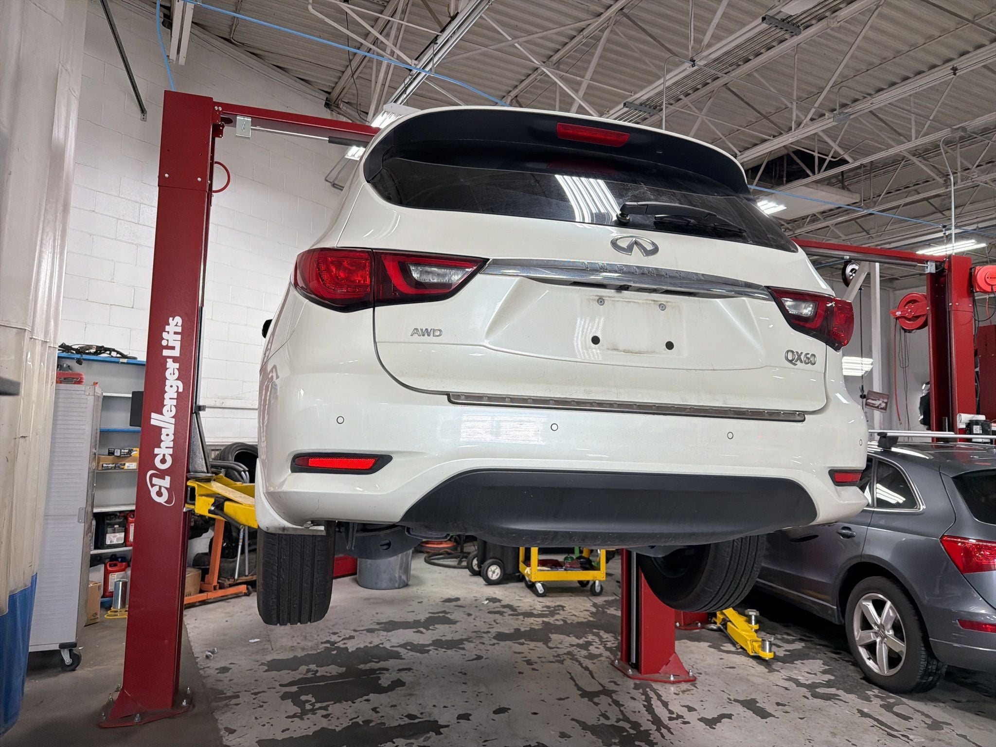 2019 INFINITI QX60 LUXE