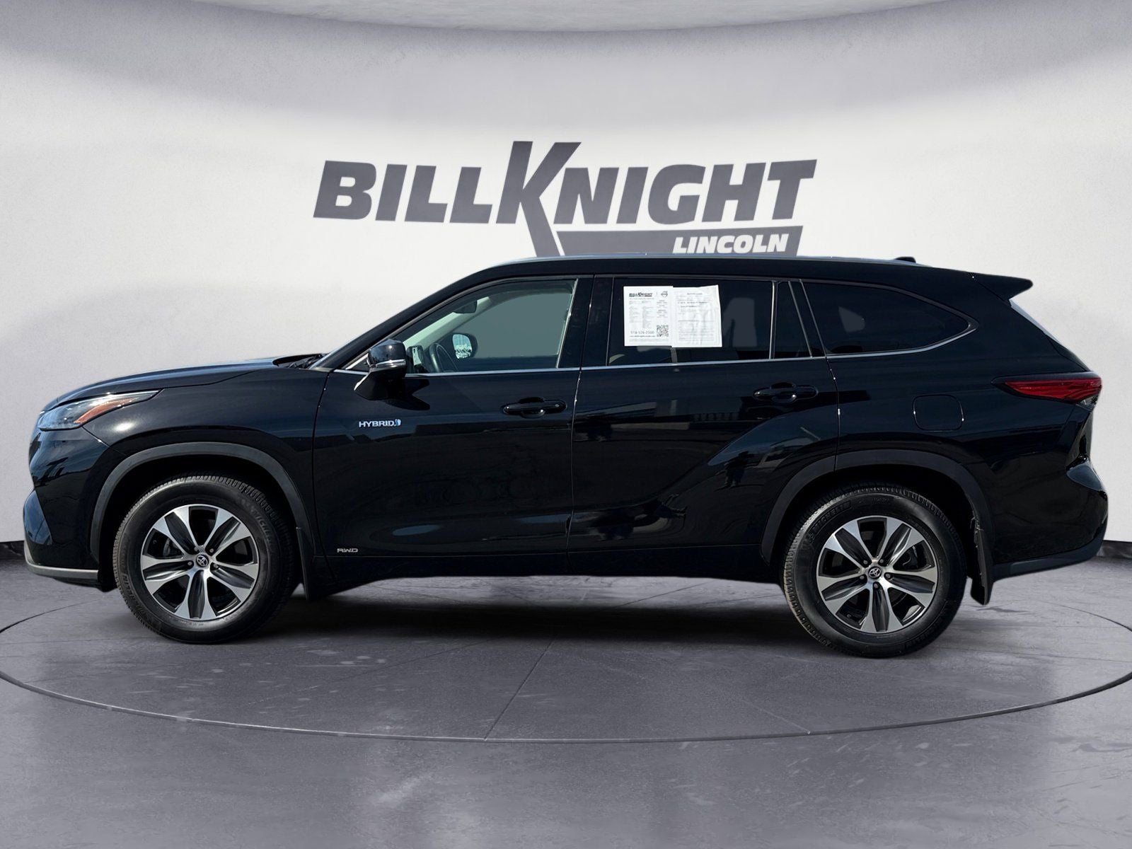 2021 Toyota Highlander Hybrid XLE