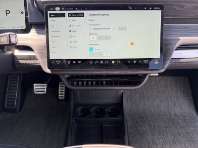 2023 Rivian R1T Adventure