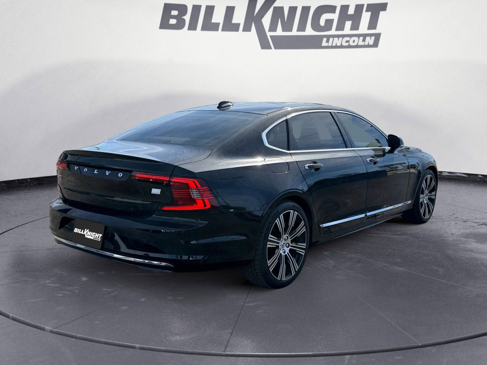 2021 Volvo S90 Recharge Plug-In Hybrid T8 Inscription