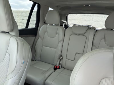 2022 Volvo XC90 T6 Inscription