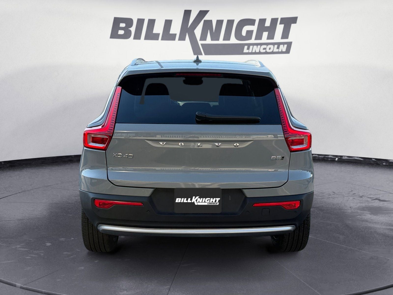 2024 Volvo XC40 Ultimate