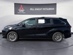 2024 Toyota Sienna XLE 8 Passenger
