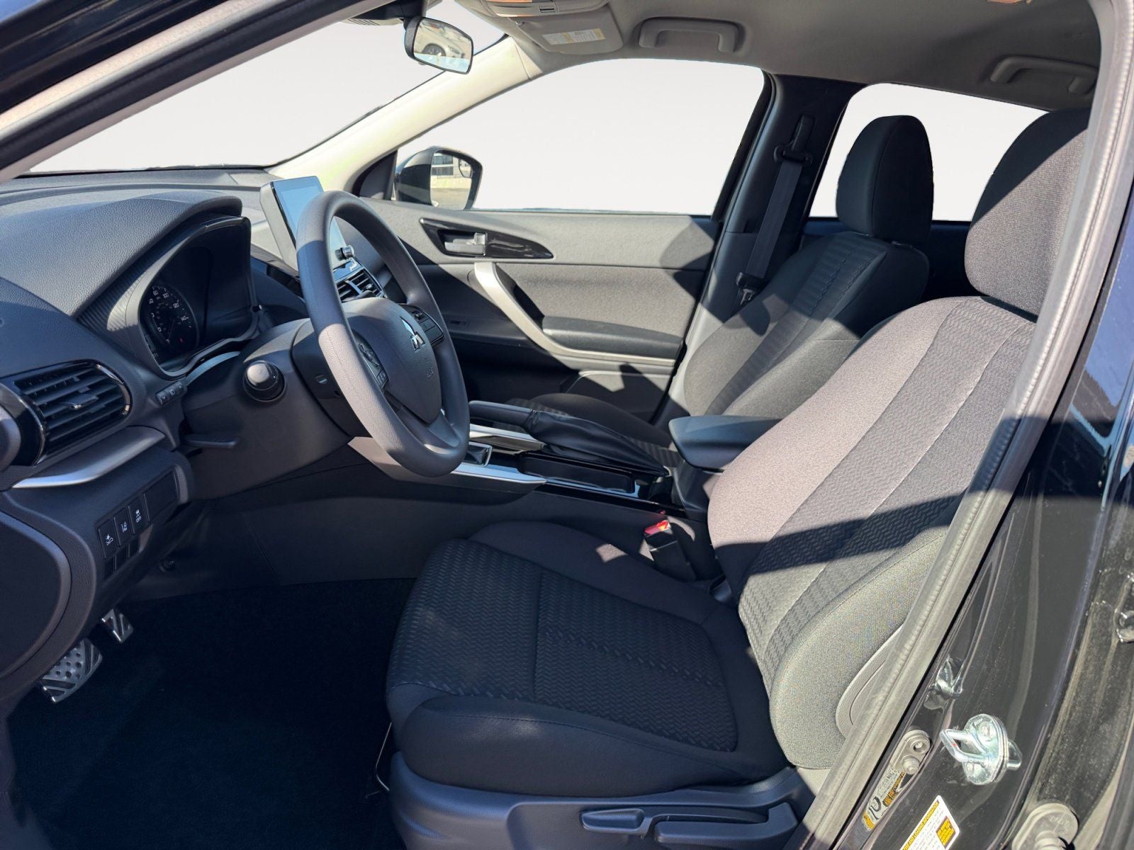 2026 Mitsubishi Eclipse Cross ES