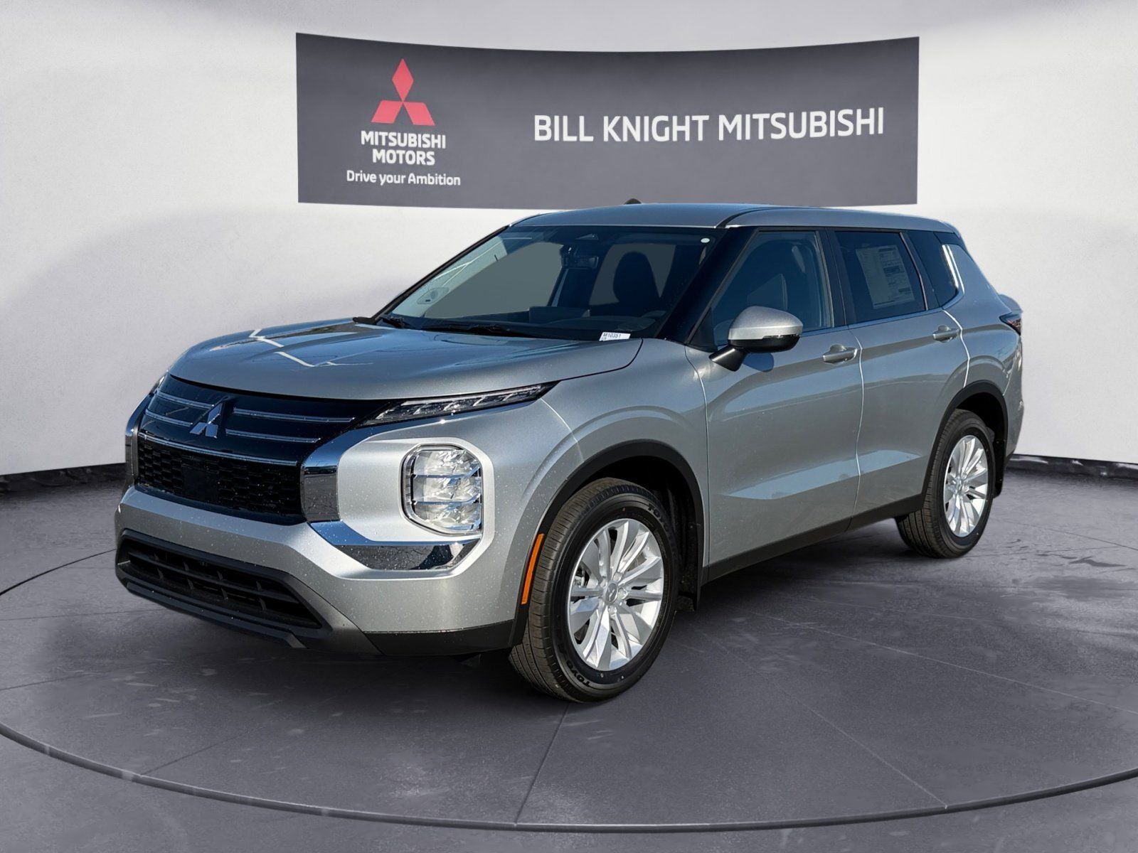 2026 Mitsubishi Outlander ES