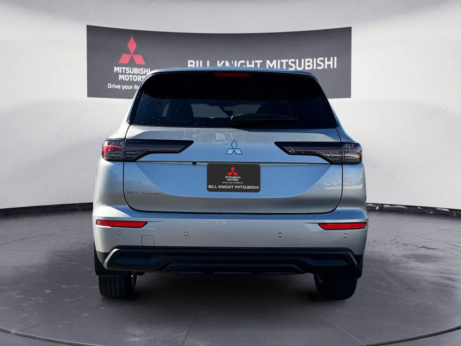 2026 Mitsubishi Outlander ES