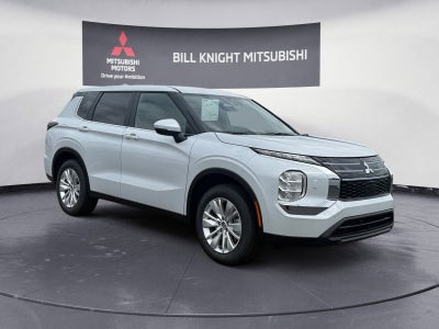 2025 Mitsubishi Outlander ES