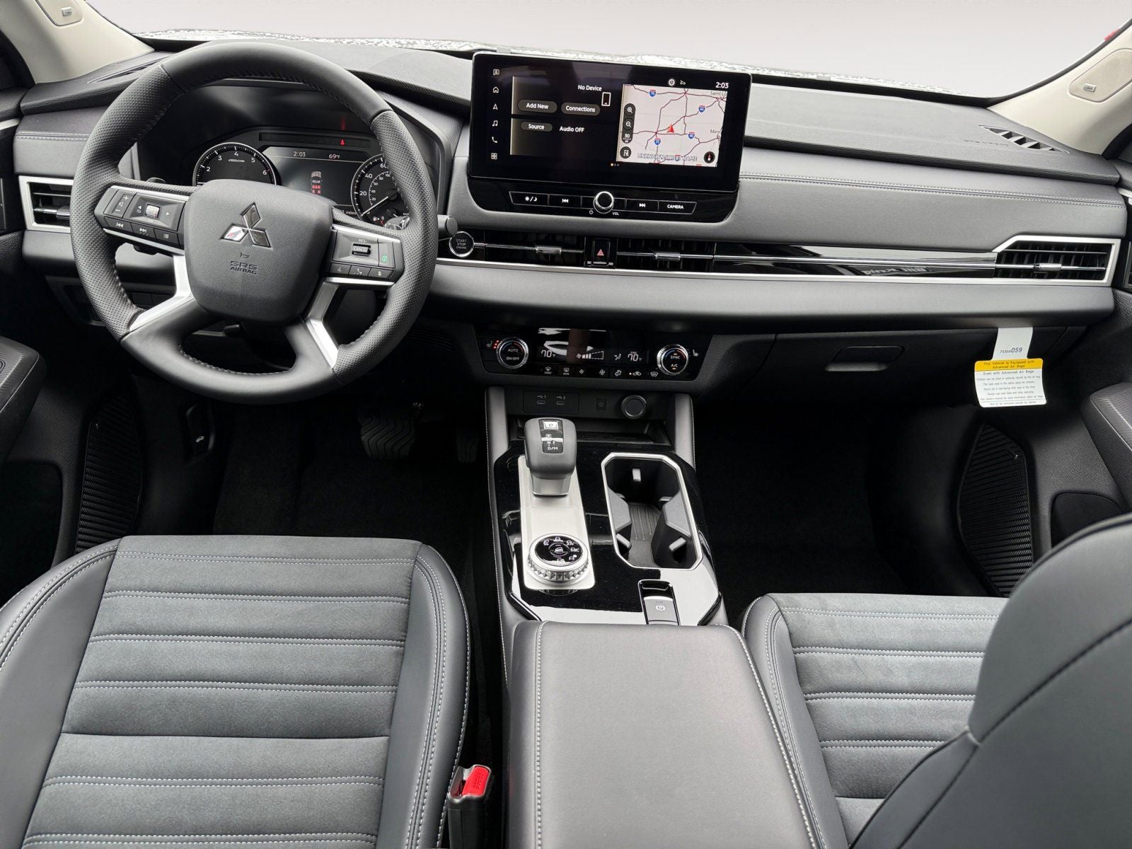 2025 Mitsubishi Outlander SE