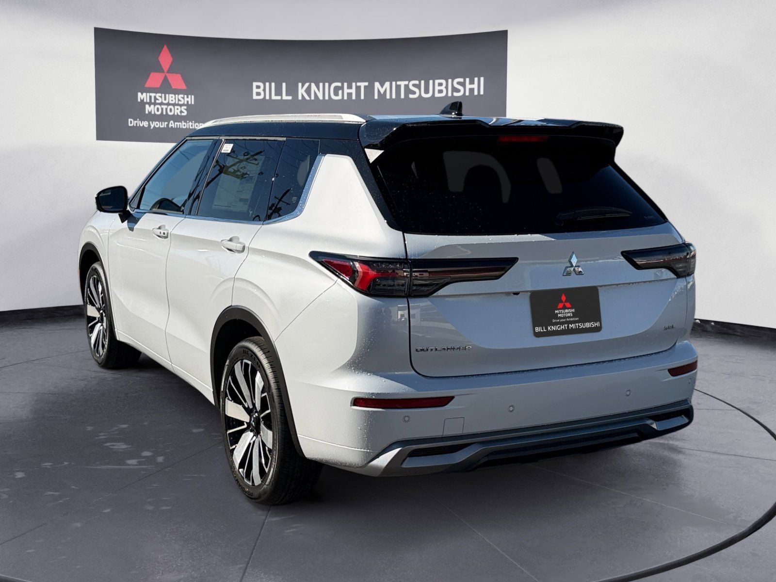 2026 Mitsubishi Outlander SEL
