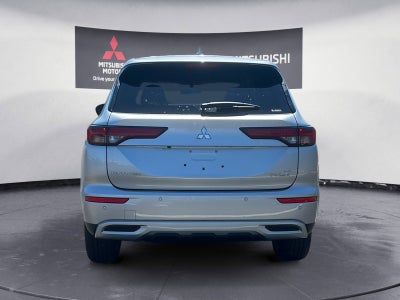 2025 Mitsubishi Outlander PHEV SE