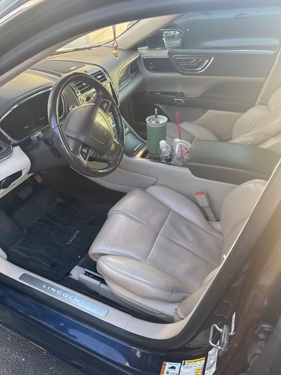 2017 Lincoln Continental Reserve