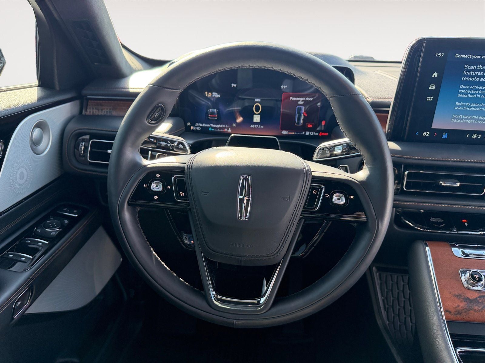 2025 Lincoln Aviator Black Label