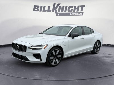 2025 Volvo S60 Plug-In Hybrid T8 Plus