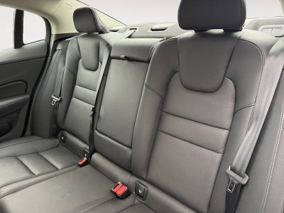 2025 Volvo S60 Plug-In Hybrid T8 Plus