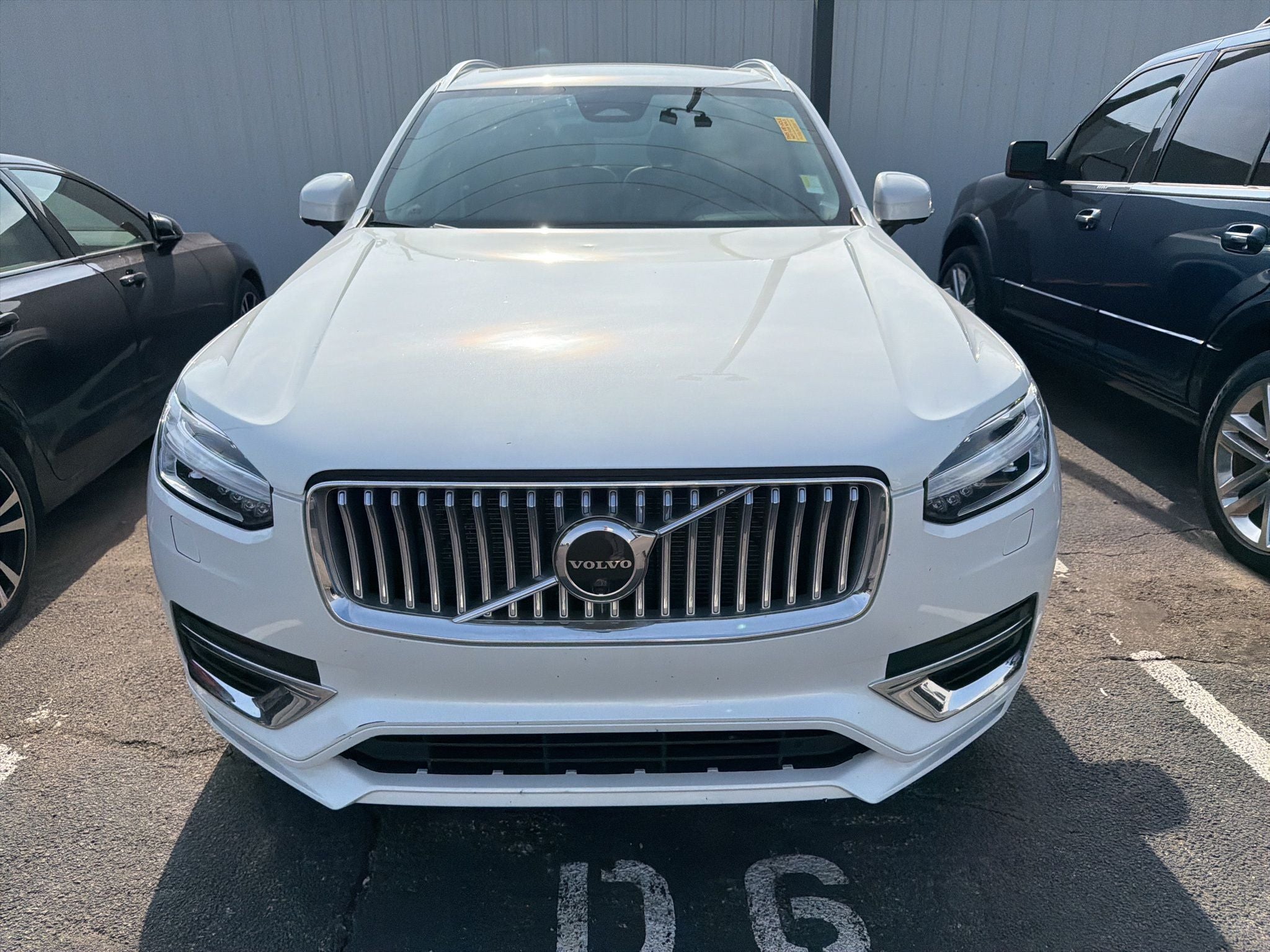 2023 Volvo XC90 B6 Plus 6-Seater