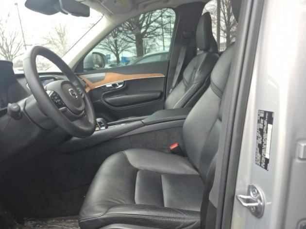 2023 Volvo XC90 B6 Plus 6-Seater