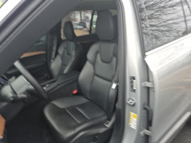 2023 Volvo XC90 B6 Plus 6-Seater