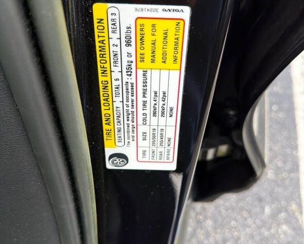 2023 Volvo XC40 Recharge Pure Electric Twin Plus