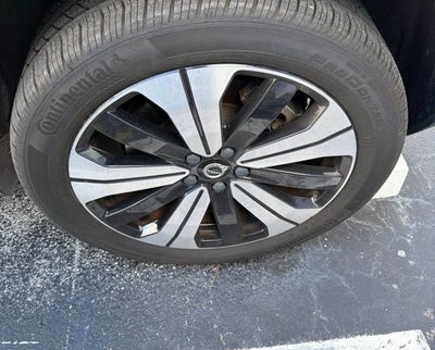 2023 Volvo XC40 Recharge Pure Electric Twin Plus