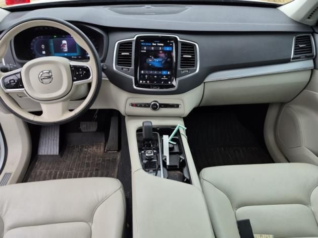 2023 Volvo XC90 B5 Core