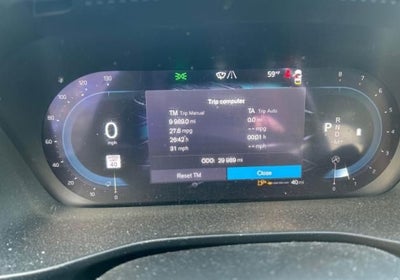 2023 Volvo XC40 B5 Plus Bright Theme