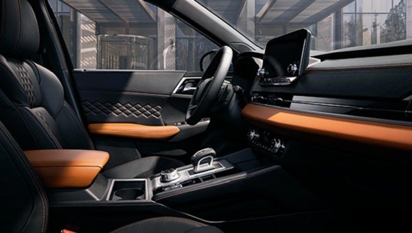 2023 Outlander Interior | Bill Knight Mitsubishi in Tulsa OK